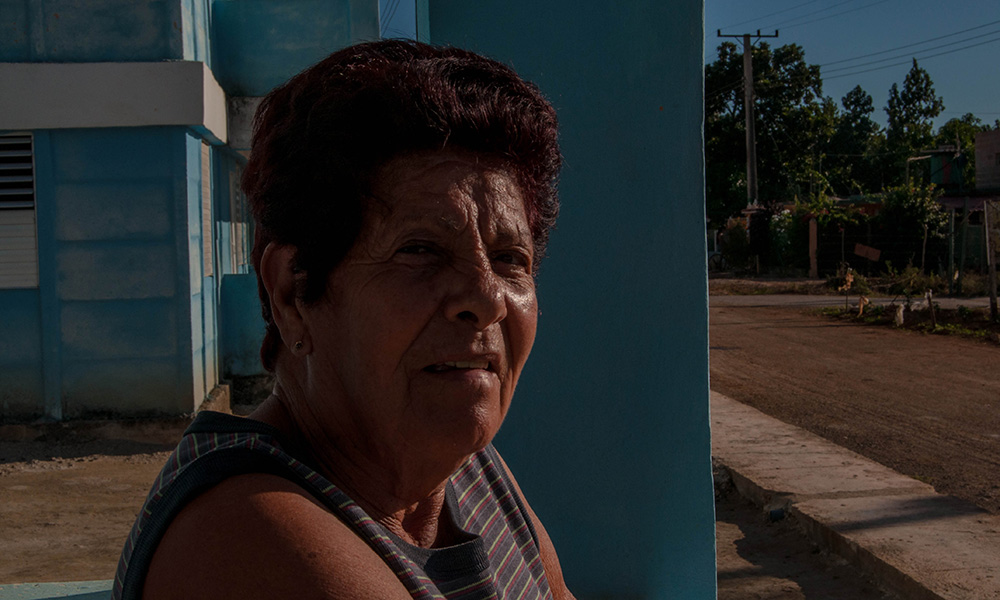 Dora Caridad (Lolo), de 78 años, vivió casi medio siglo en Playa Rosario (Foto: Julio Batista)