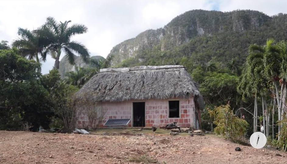 Vivienda de Ariel Ruiz Urquiola en la Sierra del Infierno (Foto: Ismario Rodríguez)