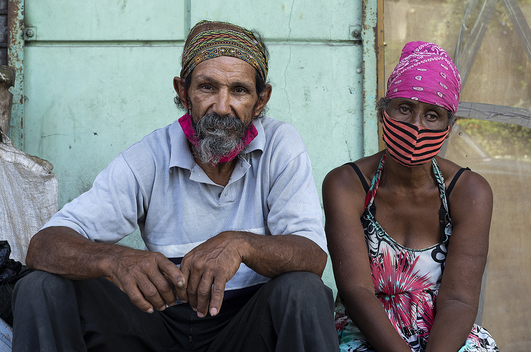 4 Portada Rostros adultos mayores