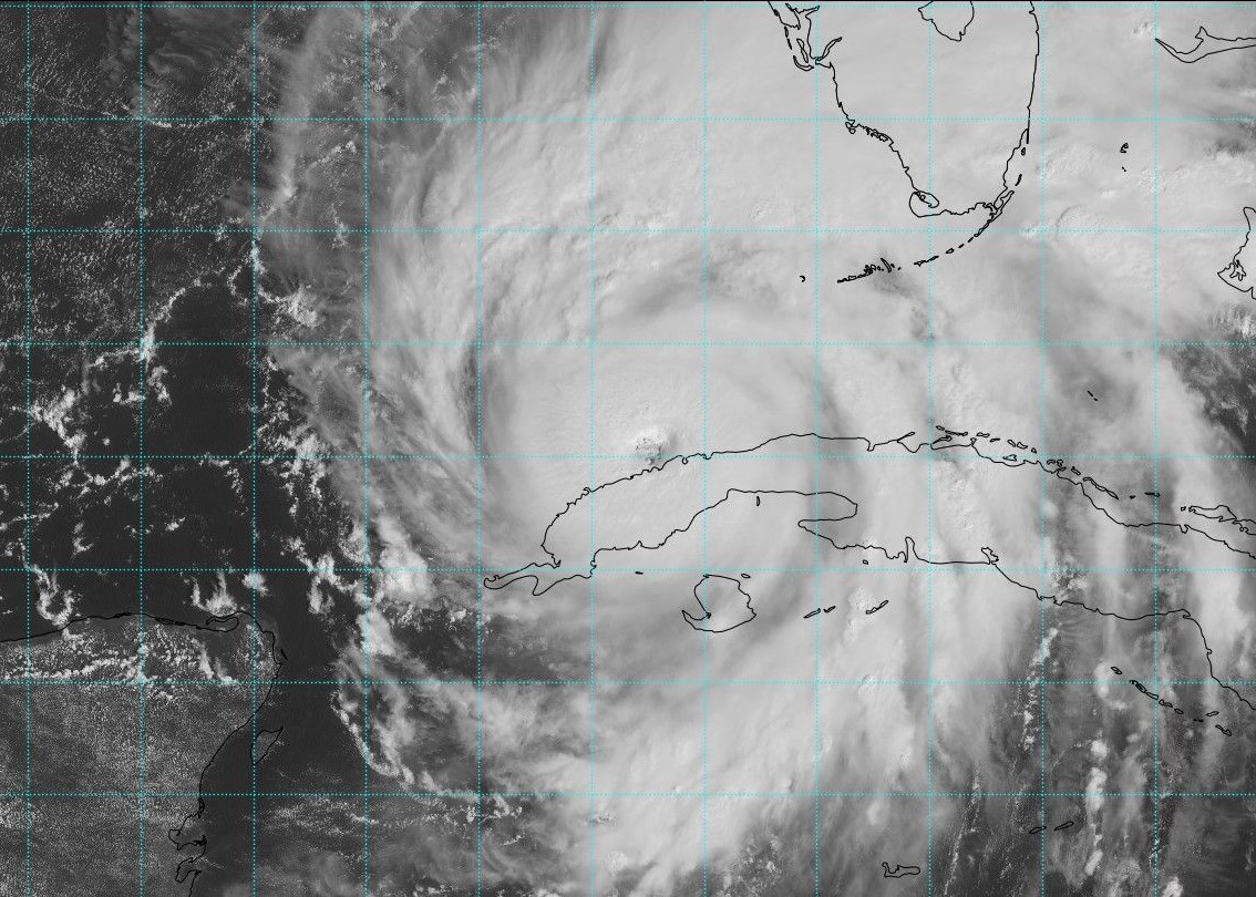Ian imagen de satélite 3