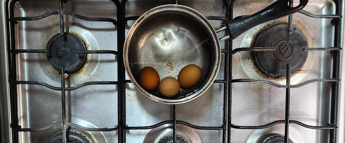 A las madres nos cuesta más el cartón de huevos