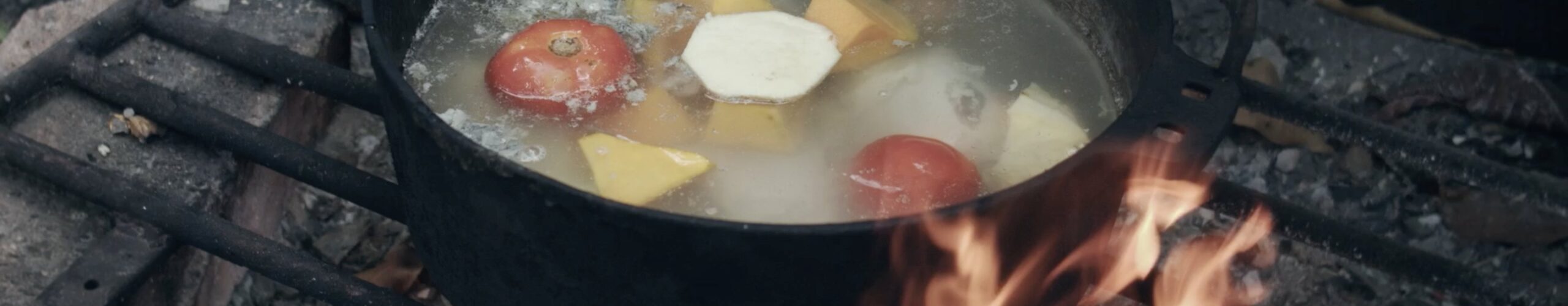 cocina de leña en Cuba